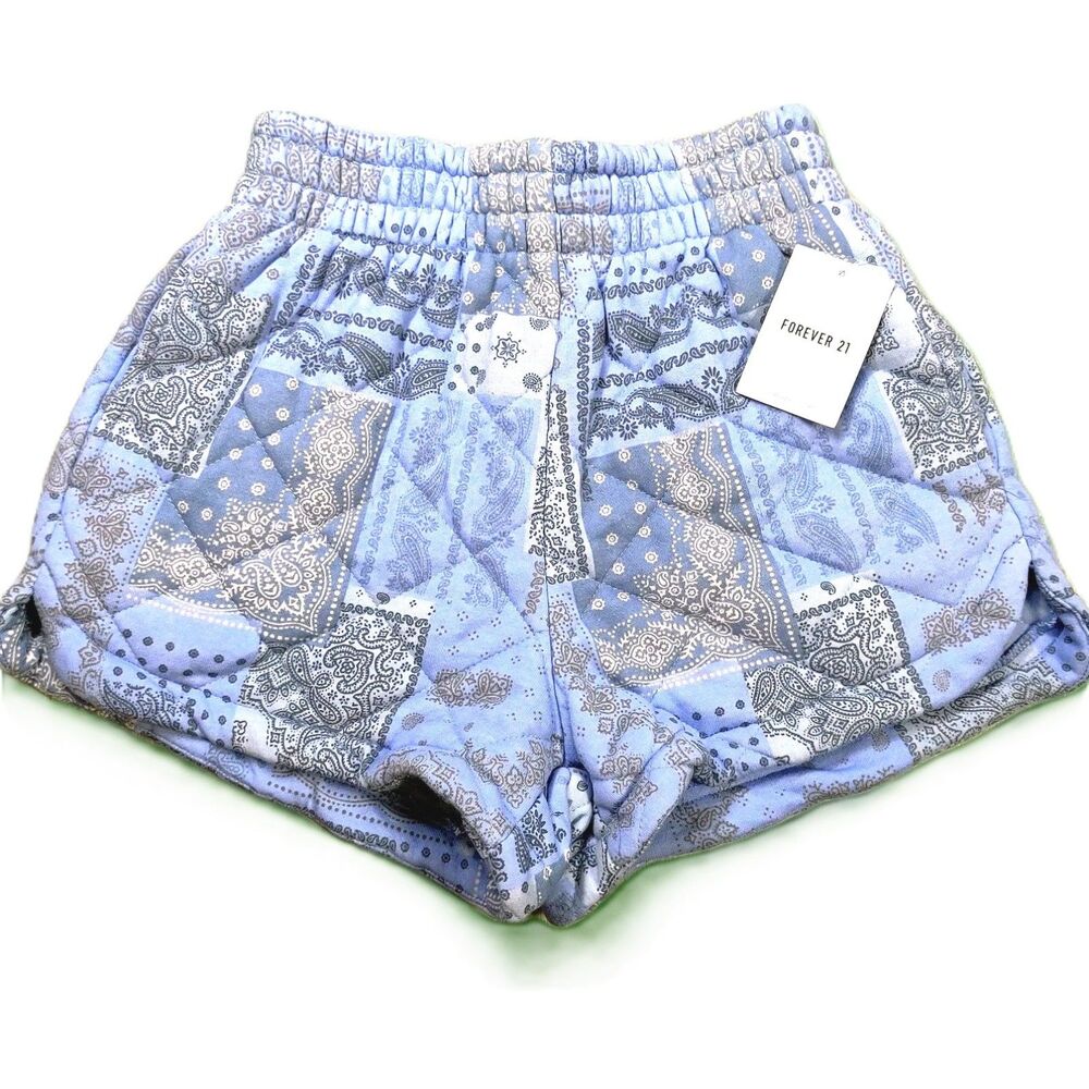 Forever 21 Women’s Quilted Paisley Patchwork Shorts Blue Gray Size S NWT